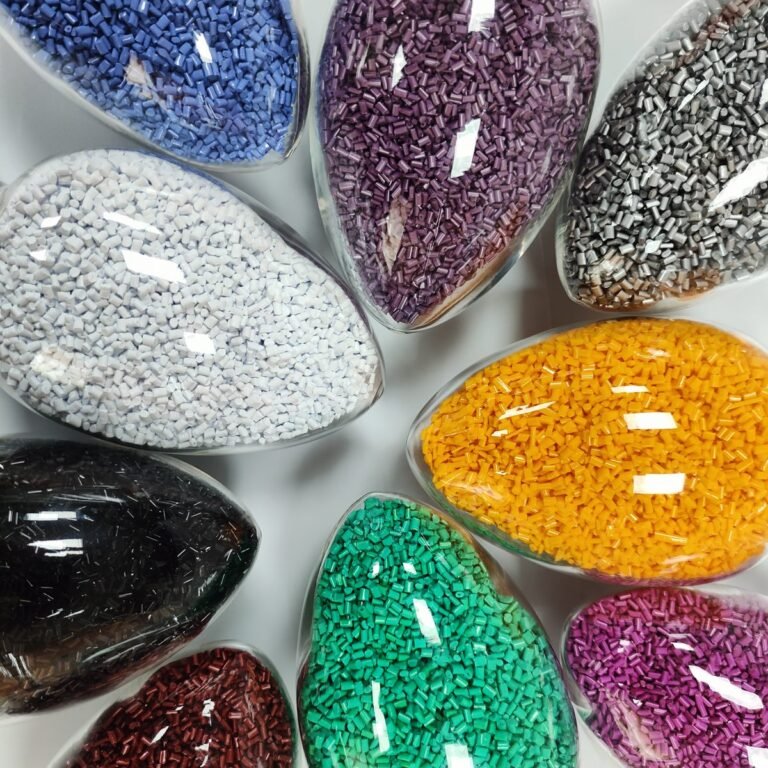PA66 compound pellets in several colours